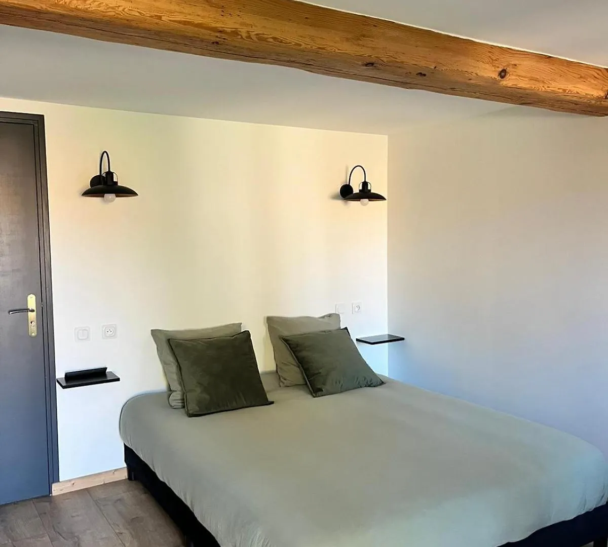 Le Havre D Adrien Apartment Illiat